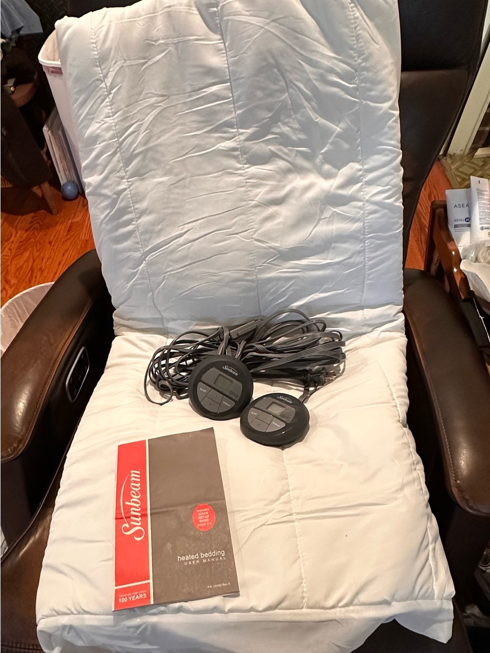 Sunbeam White Quilted Heated Bedding Pad with Dual Controllers